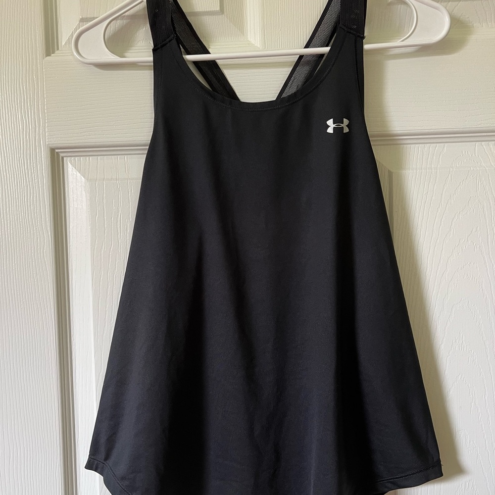 Under Armour Black Sleeveless Relaxed Tank Top